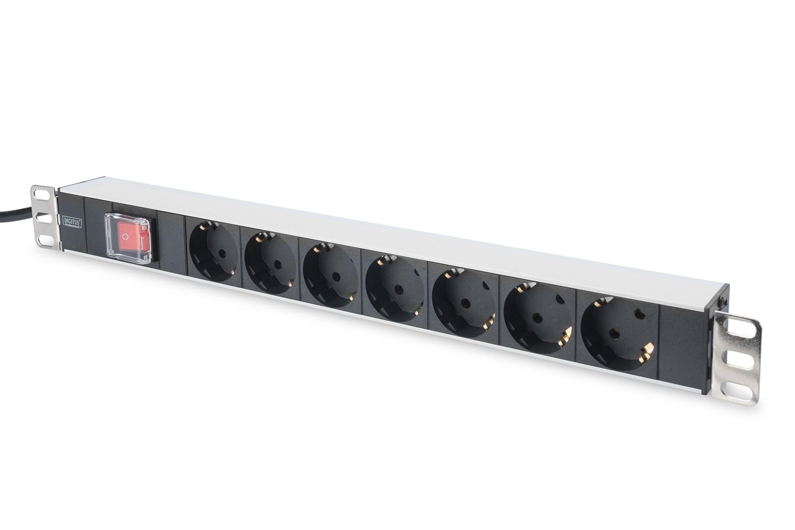 DIGITUS DN-95402 19" stikdåse med 7 udtag