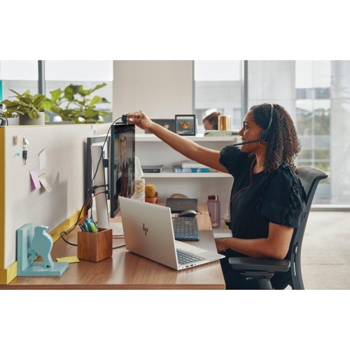 Poly Blackwire 3220 stereoheadset USB-C med USB-C/USB-A-adapter, sort
