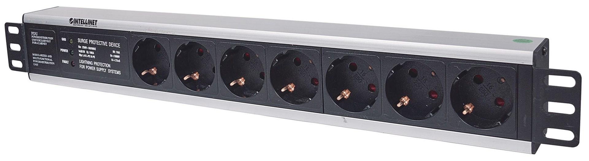 Intellinet 19" rackmonteret PDU 1,5U med 7 stik og overspændingsbeskyttelse