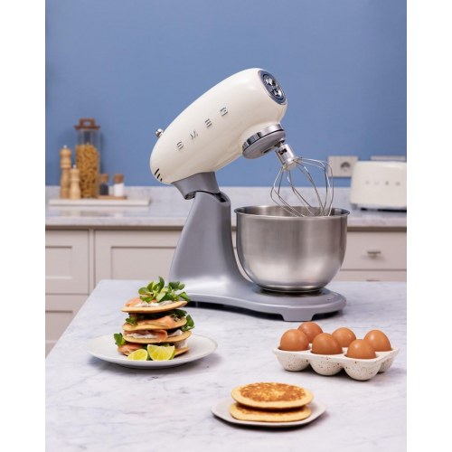 Røremaskine SMEG SMF04CREU - creme