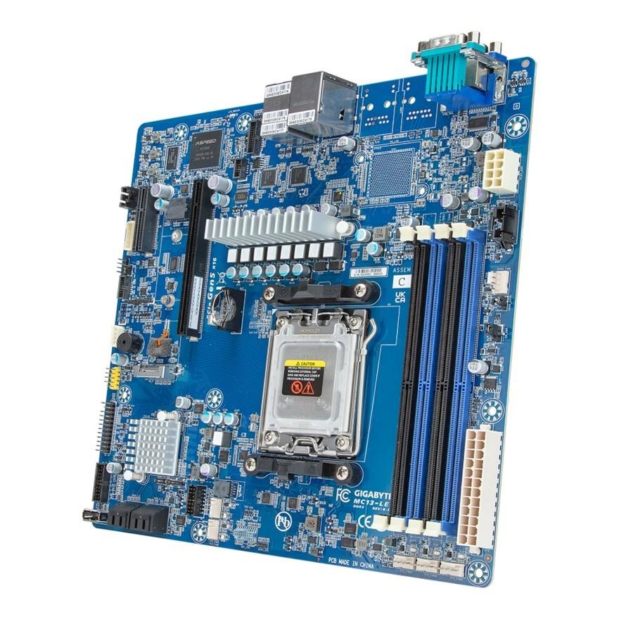 Gigabyte MC13-LE0 bundkort mATX AM5 AMD B650E