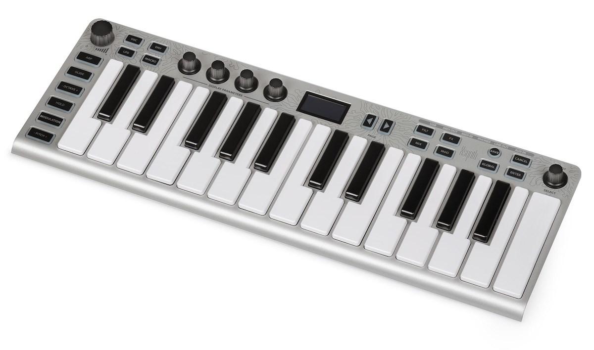 ESI xSynth digital synthesizer