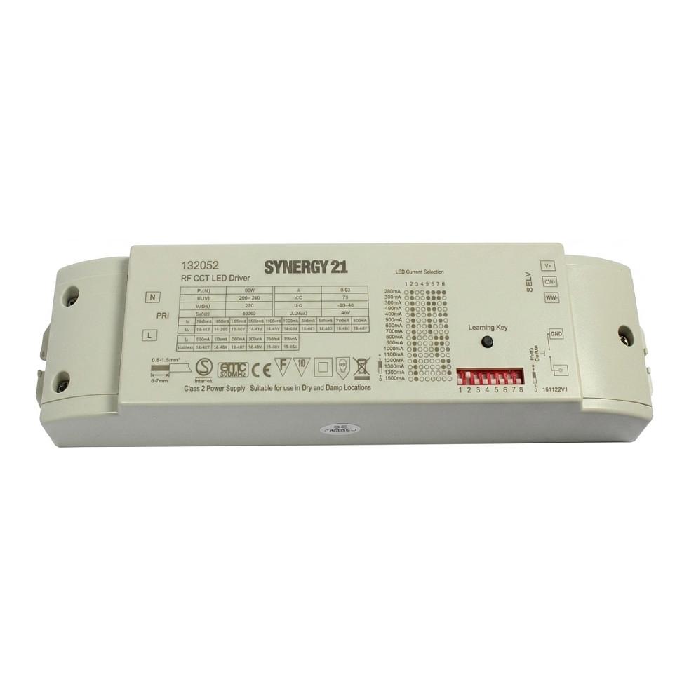 Synergy 21 LED Controller EOS 05 4Kanal ControllerNetzteil CC 2501500mA 75W
