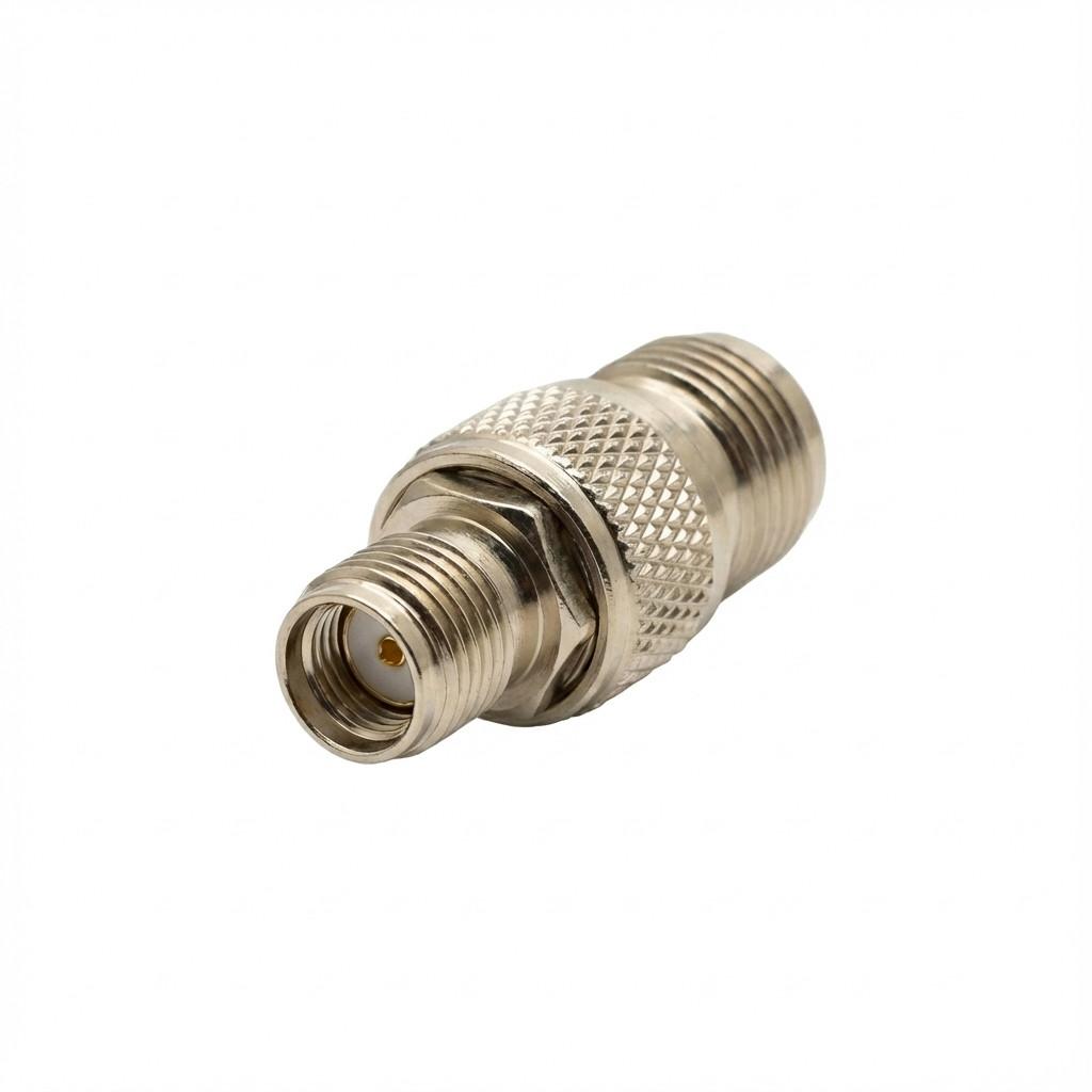 Poynting · Antennen Zubehör · Adapter · A-ADPT-055 · SMA (F) zu 4.3-10 (M)