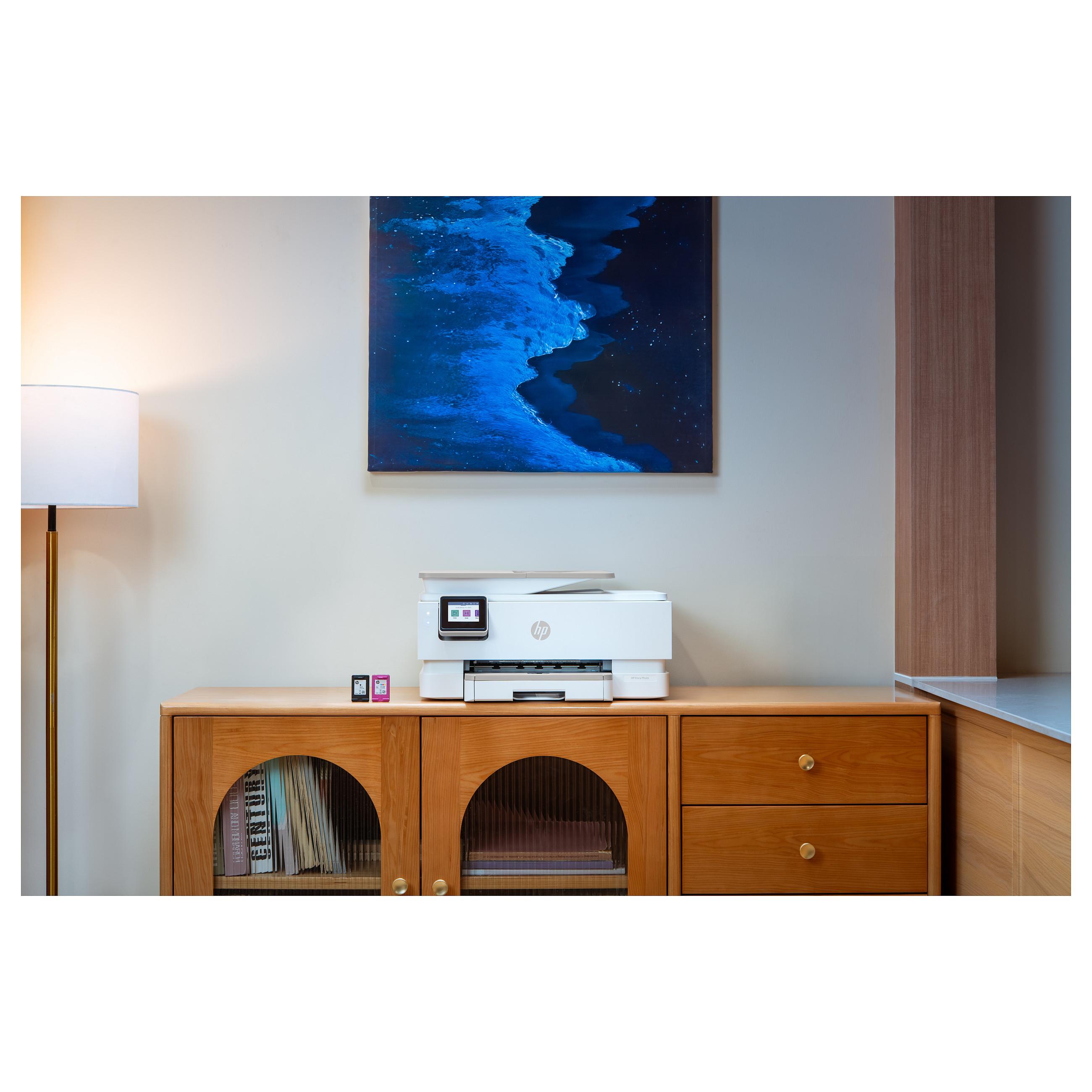 HP ENVY Photo 7930 All-in-One - Multifunktionsprinter - farve - blækprinter - 216 x 297 mm (original) - A4/Legal (medie) - op til 13 spm (kopiering) - op til 15 spm (udskriver) - 125 ark - USB 2.0, Wi-Fi(ac) - OOV hvid med lys portobello accenter