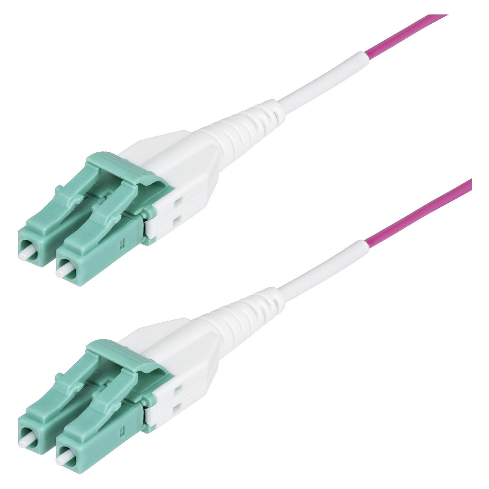 StarTech.com 10m (33ft) LC/LC (UPC) OM4 Multimode Fiber Optic Cable OFNR - patch cable - 10 m - erika violet - Lilla - 10m