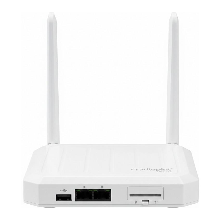 Cradlepoint L950 Series L950-C7B - Router - WWAN 1GbE - 3G, 4G - med 3 års NetCloud Branch LTE Adapter Essentials Plan