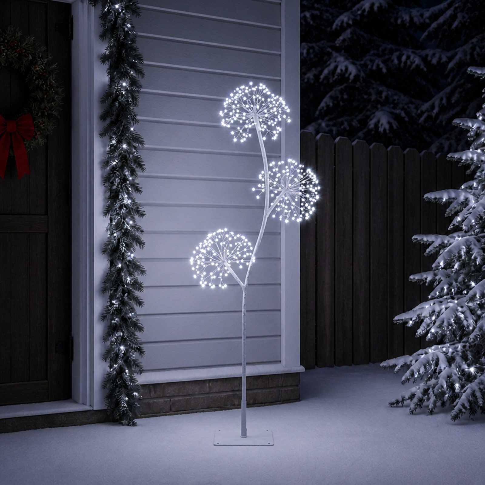 S-formet LED-juletræ - hvid, 18 x 18 x 150 cm, 672 LED