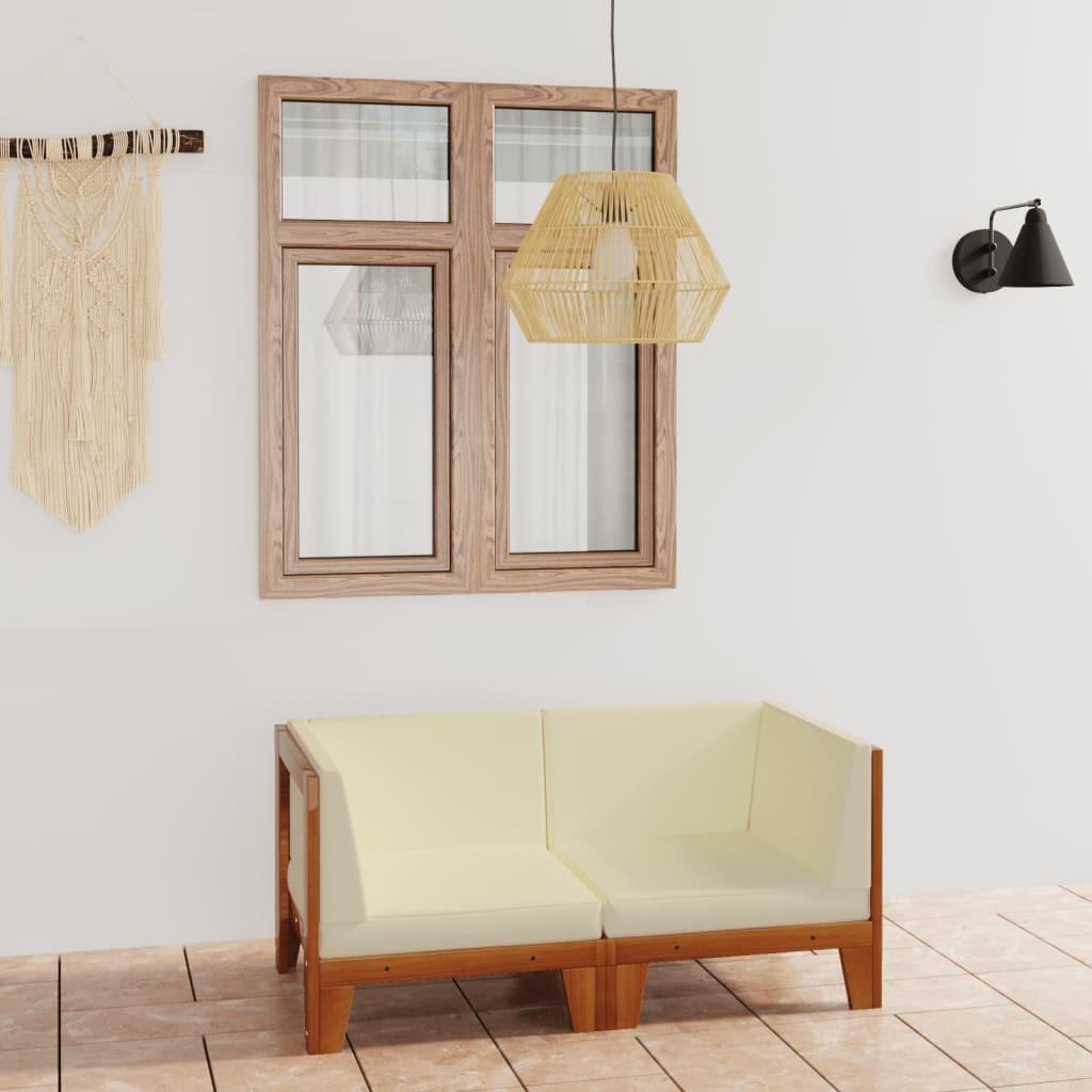 Personers Sofa Med Cremehvide Hynder Massivt Akacietræ
