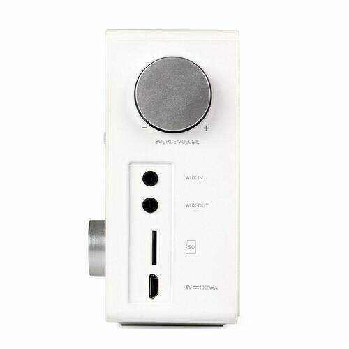 Transportabel digital radio DAB 010 (OUTLET A)