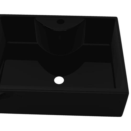 Keramisk håndvask vandhanehul sort firkantet