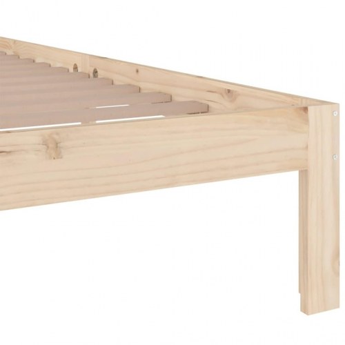 Sengeramme 140 x 190 cm i massivt fyrretræ - med sengegærde