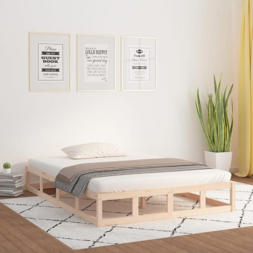 Sengeramme 200 x 200 cm i massivt fyrretræ - platformsseng