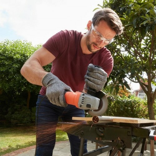 Vinkelsliber Black & Decker BEG010 - 710 W, 115 mm (Mini)