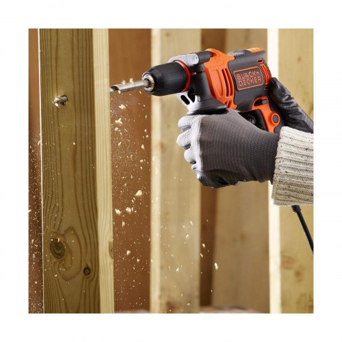 Slagboremaskine Black & Decker BEH710K-QS 710 W (230 V) med tilbehør og kuffert