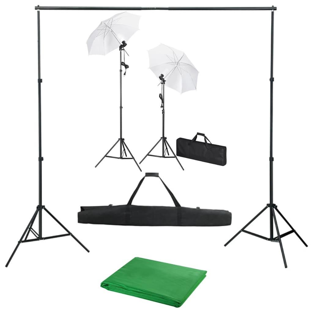 Fotostudieudstyr med baggrund, lamper og paraplyer