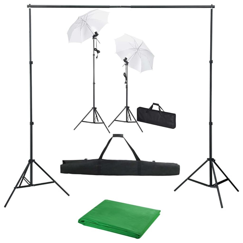 Fotostudiesæt med baggrund, lamper og paraplyer
