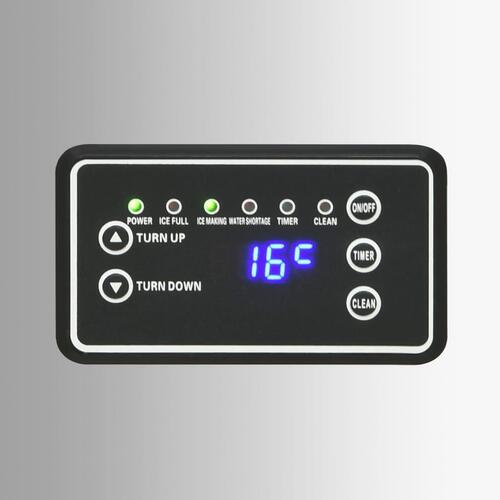 Isterningmaskine 45 kg/24 timer sølvfarvet