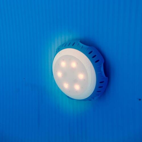 Gre LED-lampe til fritstående pool hvid og blå LEDRC