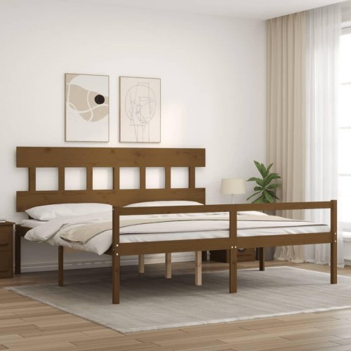 Seniorseng med sengegavl 200x200 cm massivt træ gyldenbrun