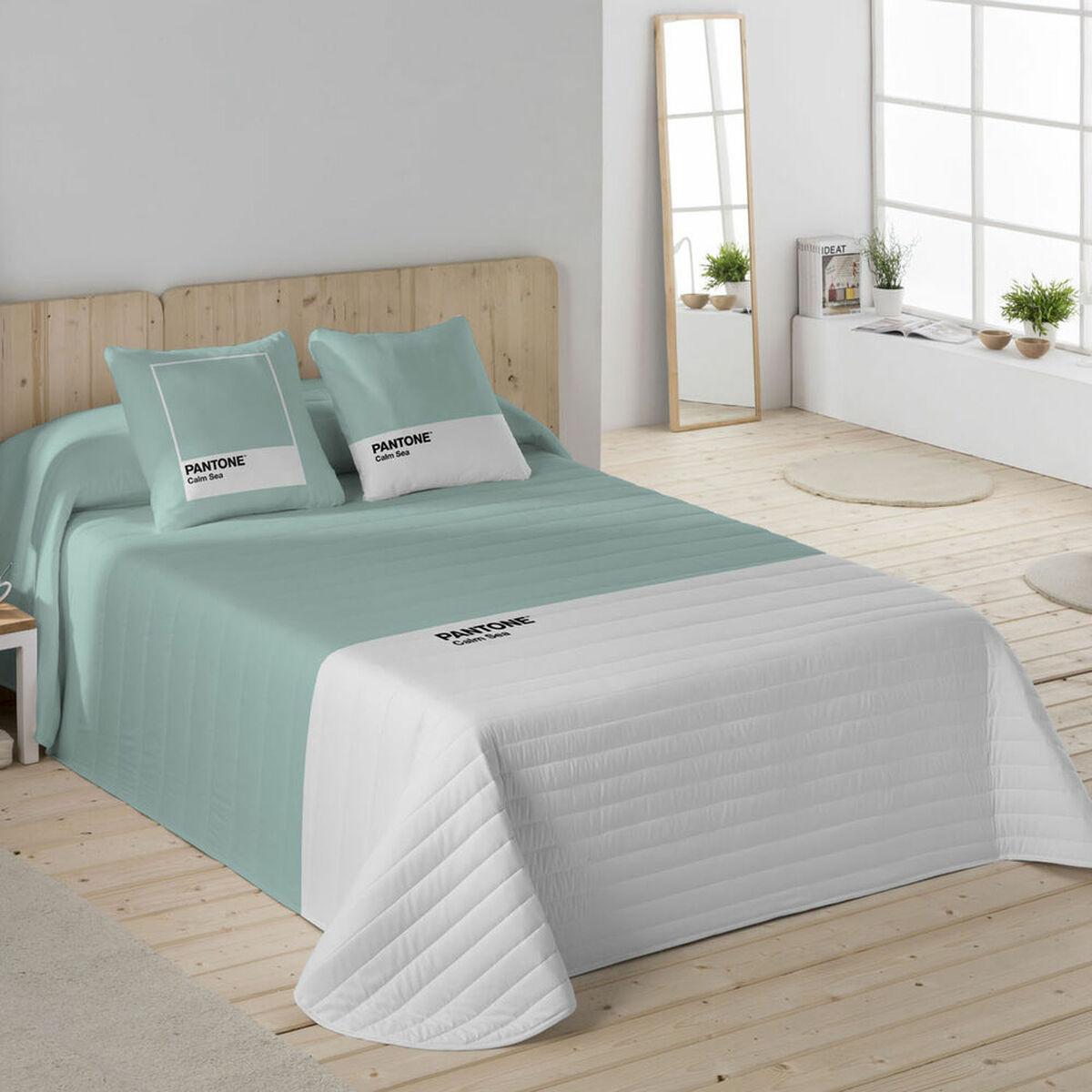 Sengetæppe (vattæppe) Calm Sea Pantone UK king size seng (250 x 260 cm)