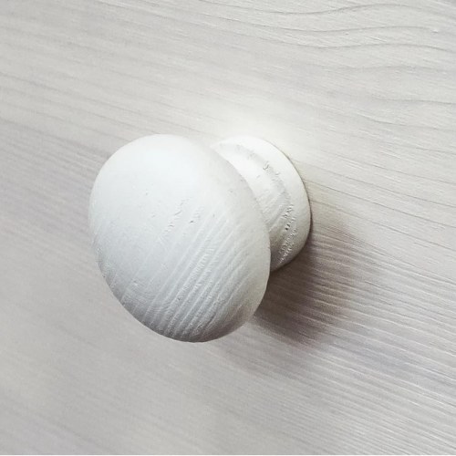 Kommode 75x35x80,5 cm massivt fyrretræ