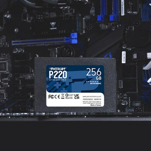 Patriot P220 2,5" SATA III SSD - 256 GB