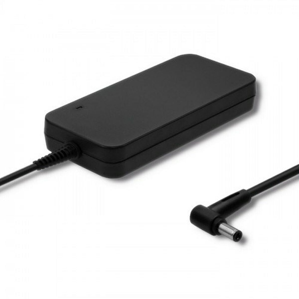 Qoltec laptop-oplader 90 W - sort (EU-stik)