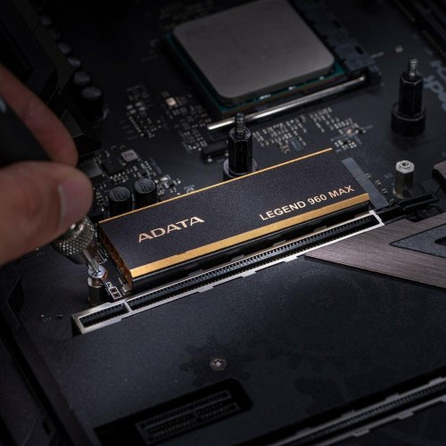 Adata LEGEND 960 MAX 4 TB NVMe M.2 SSD