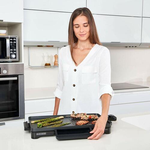 Elektrisk Grill Black & Decker ES9680080B 2200 W