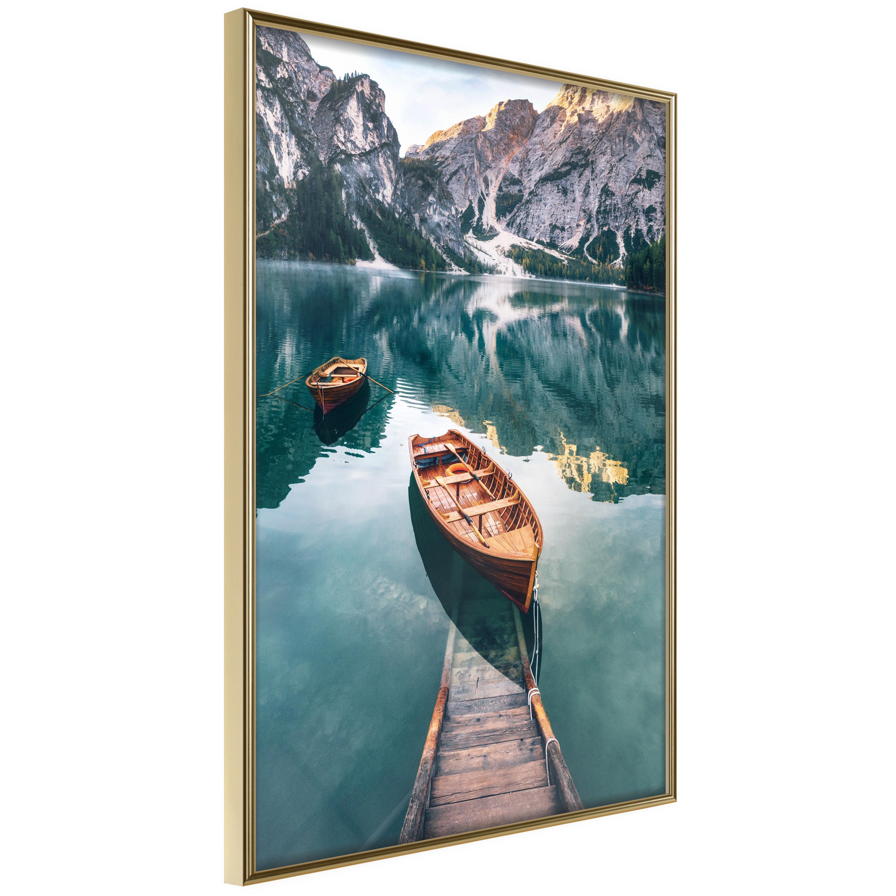 Plakat - Boats In Dolomites - 20 x 30 cm - Guldramme billede