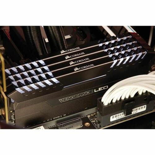 RAM-hukommelse Corsair Revenge LED DDR4 64 GB