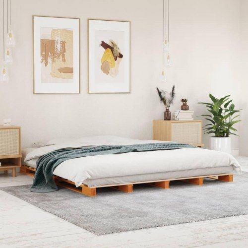 Palleseng 180x200 cm massivt fyrretræ gyldenbrun