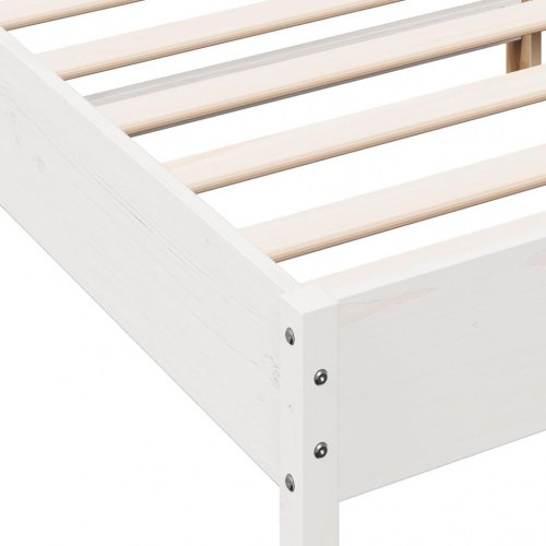 Sengeramme 140 x 190 cm i massivt fyrretræ - hvid