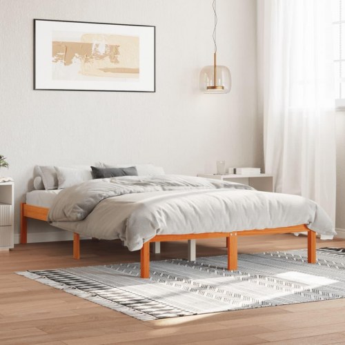 Sengeramme 140x190 cm i massivt fyrretræ - gyldenbrun
