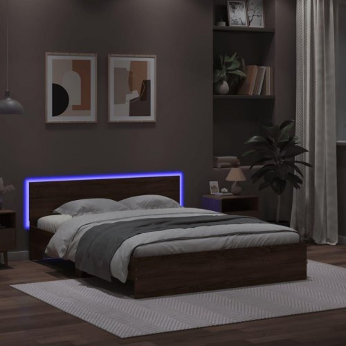 Sengeramme med sengegavl og LED-lys 160x200 cm brunt egetræ