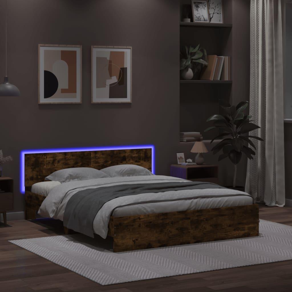 Sengeramme med sengegavl og LED-lys 160x200 cm røget egetræ