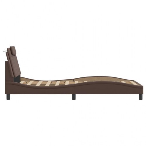 Sengeramme Viana med LED uden madras 90x200 cm brun