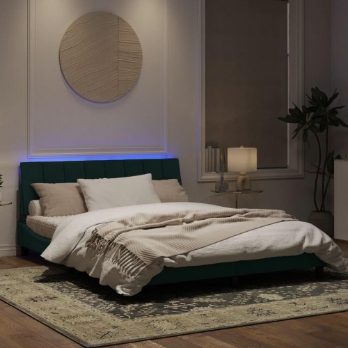 Sengeramme med LED Hanko 160 x 200 cm i mørkegrøn velour