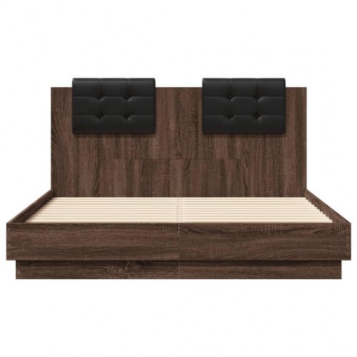 Sengeramme med sengegavl 135x190 cm konstrueret træ brunt eg