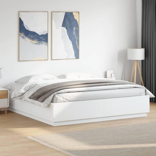 Sengeramme med LED-lys 200x200 cm konstrueret træ hvid