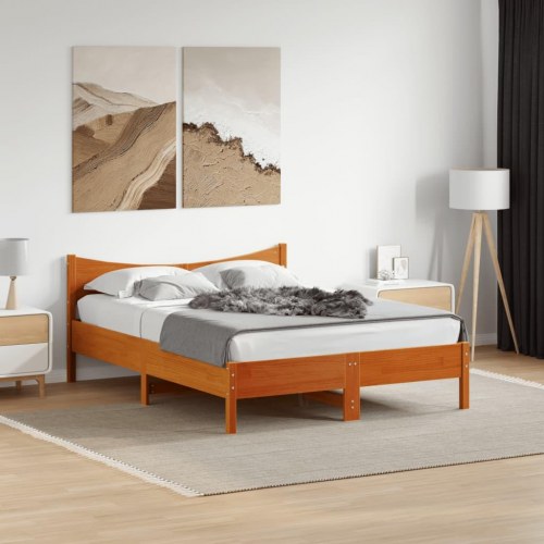 Sengeramme 135 x 190 cm i massivt fyrretræ - gyldenbrun