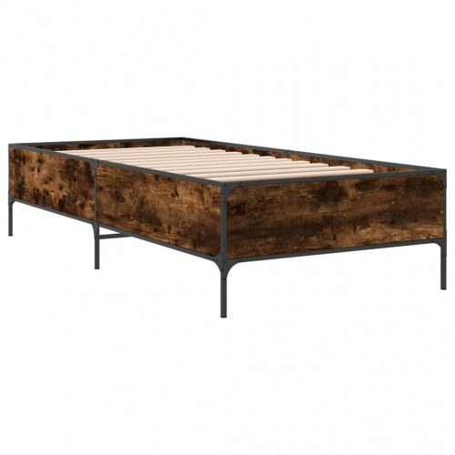 Sengeramme 75 x 190 cm i konstrueret træ og metal - røget eg