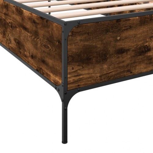 Sengeramme 75 x 190 cm i konstrueret træ og metal - røget eg