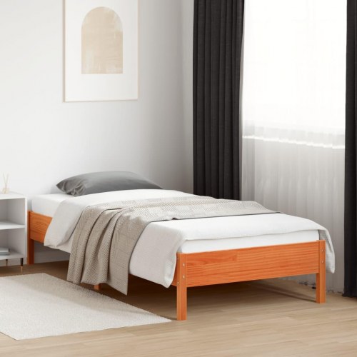 Sengeramme 90 x 200 cm i massivt fyrretræ - gyldenbrun