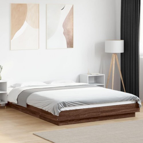 Sengeramme med LED-lys 140x190 cm konstrueret træ brunt eg