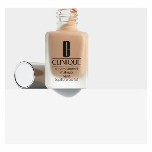 Flydende makeup foundation Clinique Superbalanced (30 ml) 03 Ibenholt