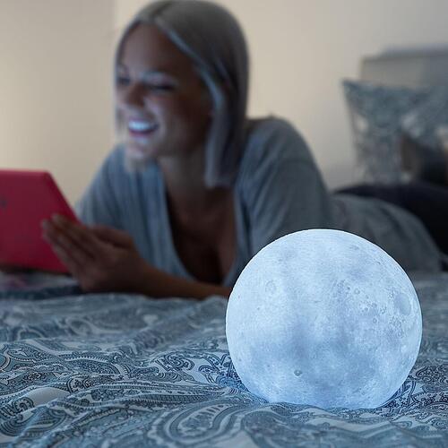 Genopladelige LED-Lampe Måne Moondy InnovaGoods