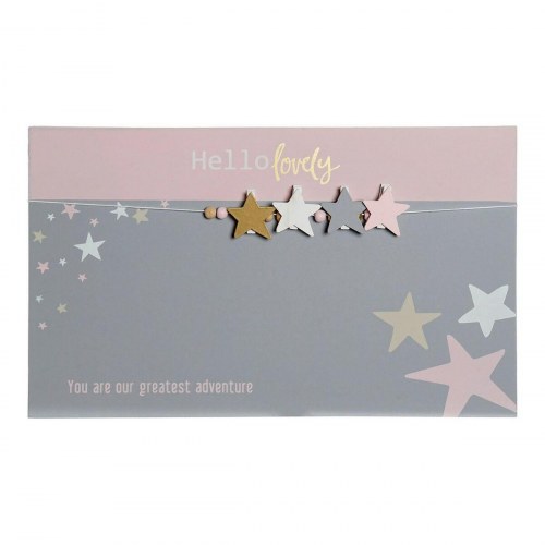 Fotoramme med klemmer - Hello Lovely, træ/MDF, stjerner, 40 × 1 × 24 cm (grå/rosa)