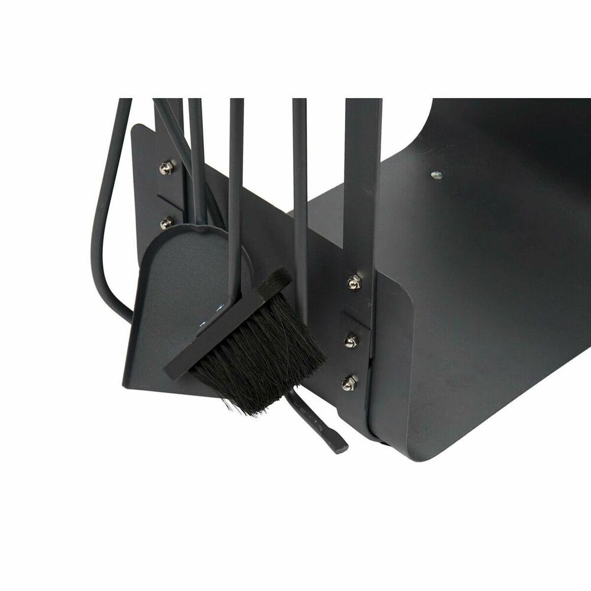 Brændeholder med pejseredskaber - træ/stål, sort/natur (48 × 30 × 62 cm)